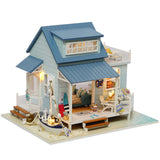 Miniature Playhouse/Dollhouse With Furnitures Wooden House